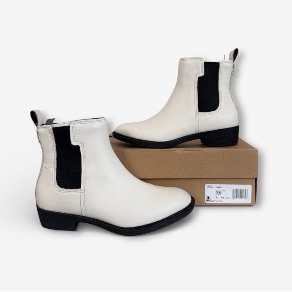 New UGG Women’s Emmeth Chelsea Ankle Boots Off-White and Black Booties Size 7.5
